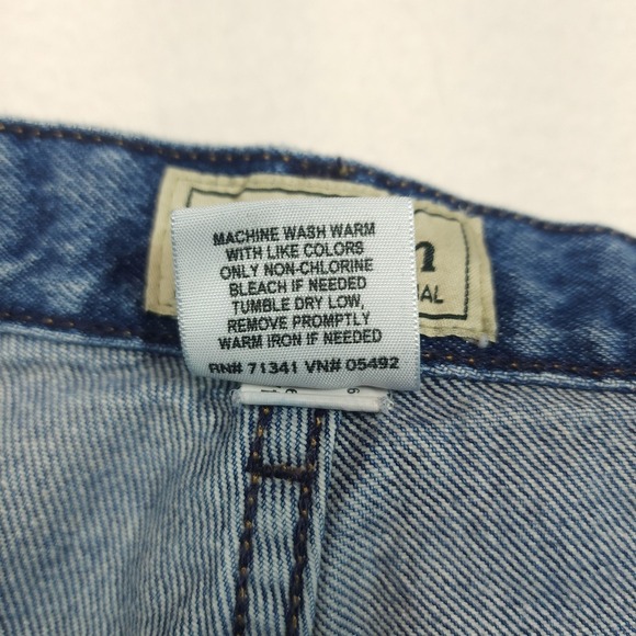 L.L. Bean Jeans Womens Mid Rise Straight Leg 6 Petite Blue Denim 25 Inseam - Picture 6 of 9